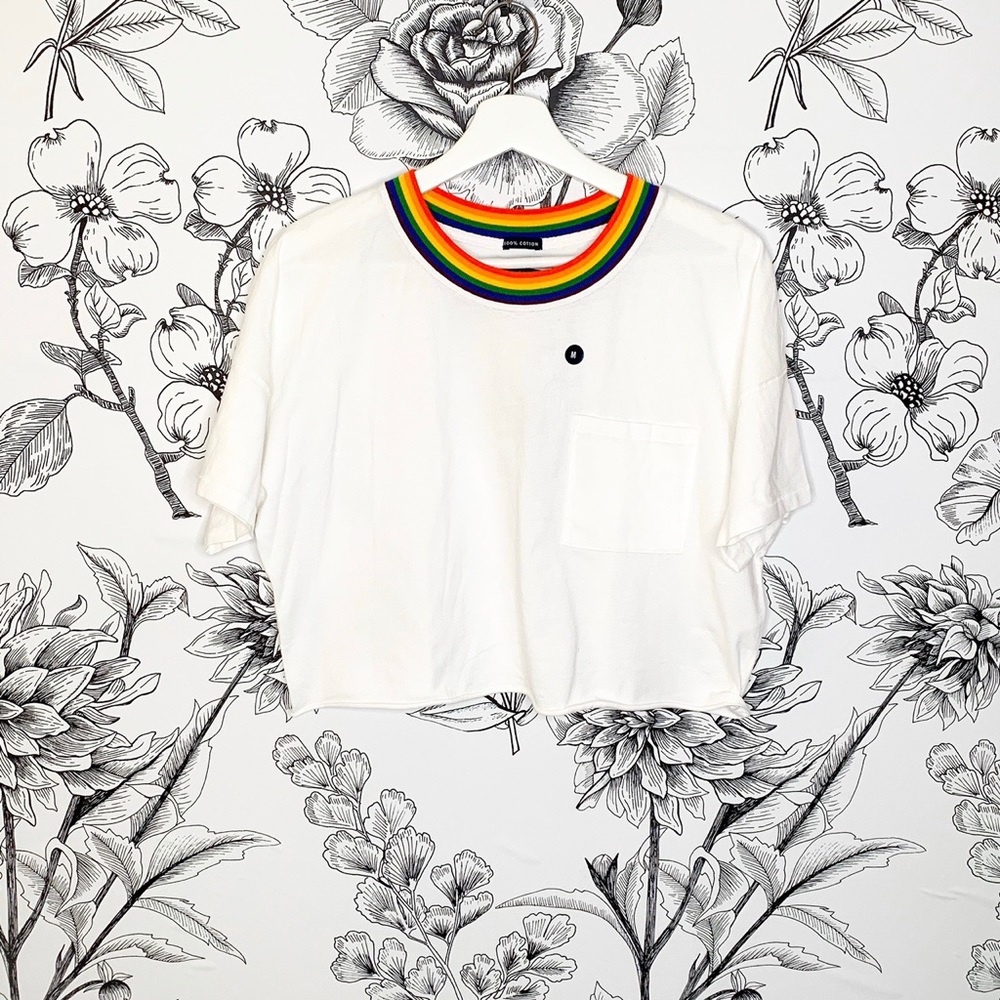 ABERCROMBIE | Pride Crop Top